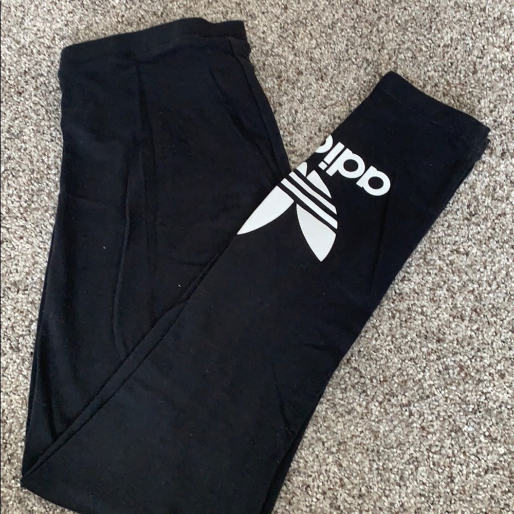Adidas logo leggings